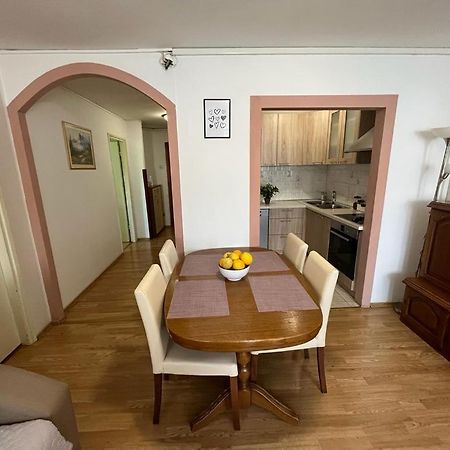 Apartman Spahija 希贝尼克 外观 照片
