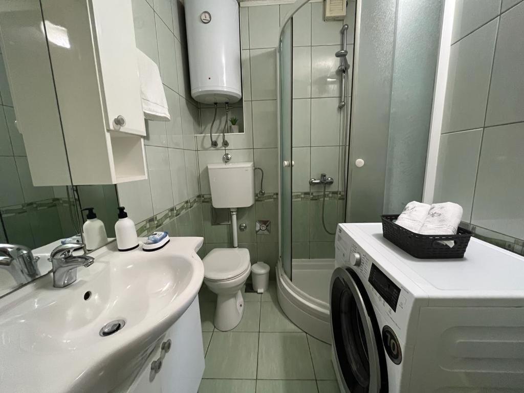 Apartman Spahija 希贝尼克 外观 照片